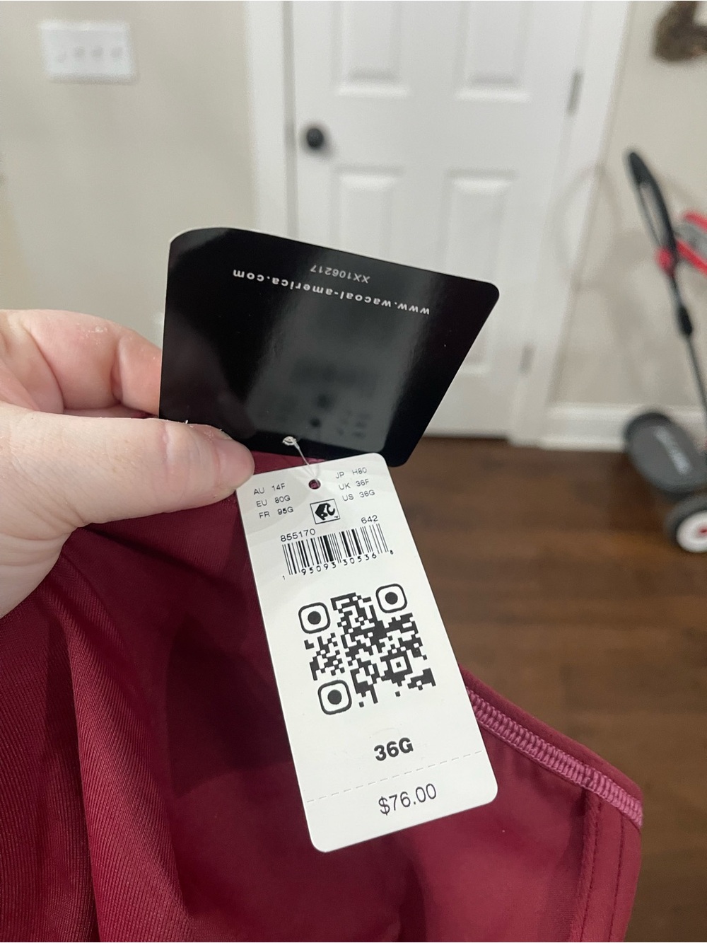 NWT Wacoal Sport Bra- $78 - Picture 4 of 5